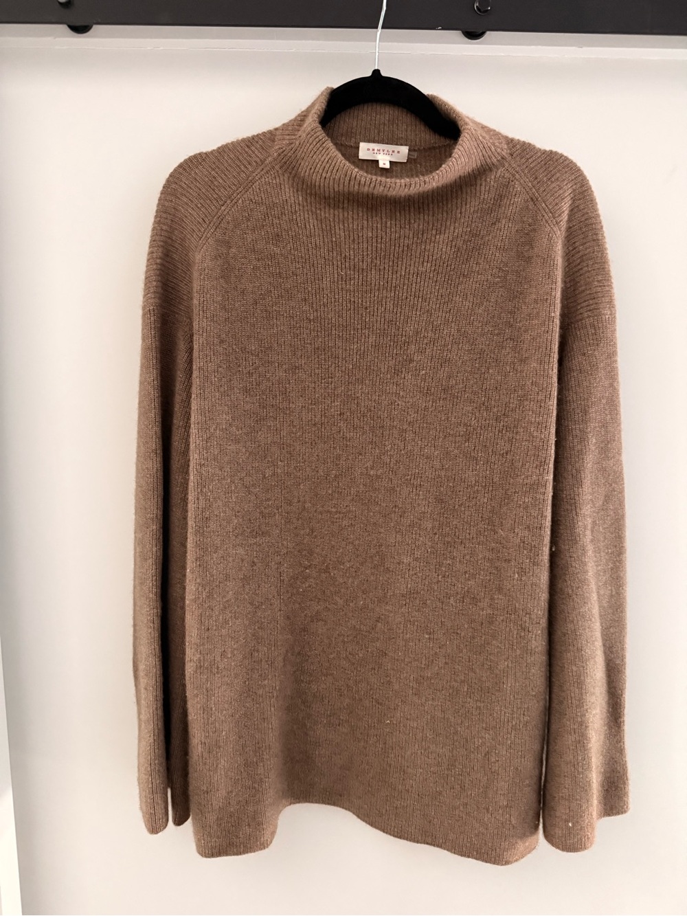 Demylee New York 100% Cashmere Long Sweater